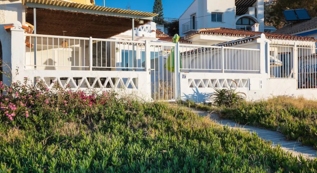La Playa  2, Varaa Hotelli Hotellit Costa del Sol pysäköinnillä, Pysäköinti