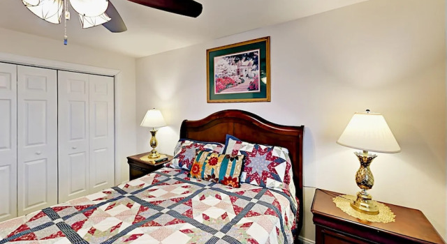 Oceanfront 2br W/ Private Balcony 2 Bedroom Condo