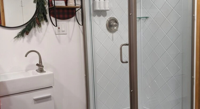Студия Premier Olympic Railway Inn