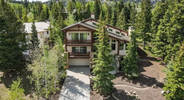 Коттедж 7700 Sterling Drive