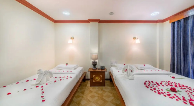 Номер Deluxe Hotel Temple View Bagan