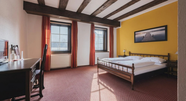 Двухместный номер Standard c 1 комнатой Hotel Bären