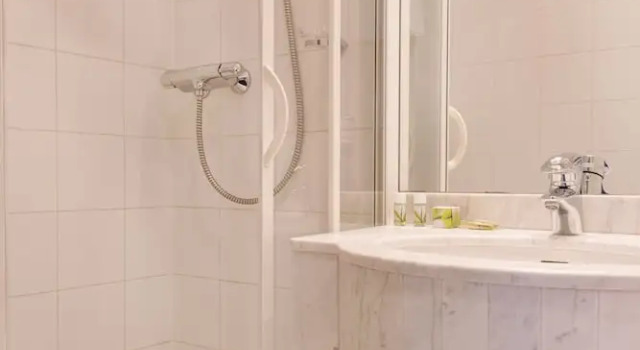 Двухместный номер Classic с видом на город Hôtel des Ecrivains