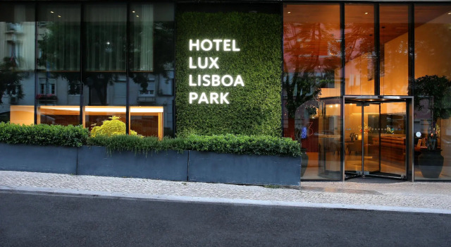 Семейный номер Standard Lux Lisboa Park