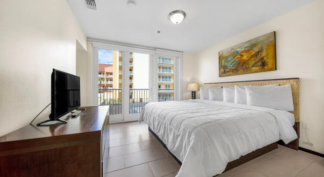 Двухместный номер Standard с балконом Peninsula Island Resort & Spa - Beachfront Property at South Padre Island