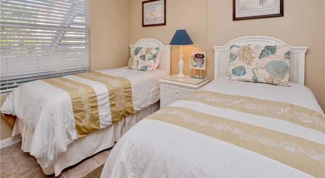 Vista Verde East - Two Bedroom Condo - 6-147, Rezerwuj Hotel Saint Petersburg Pinellas County