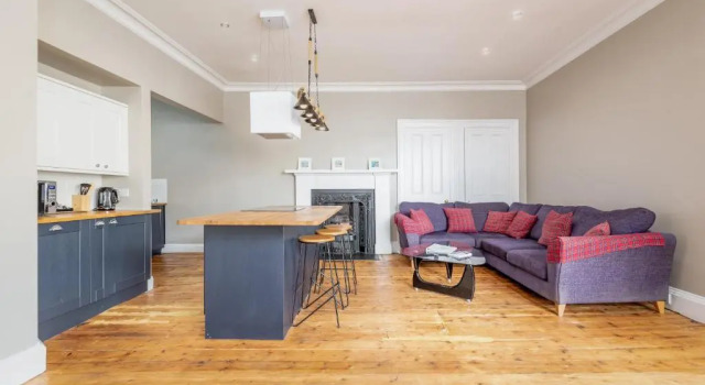 Апартаменты Market Street Apartment Sleeps 6
