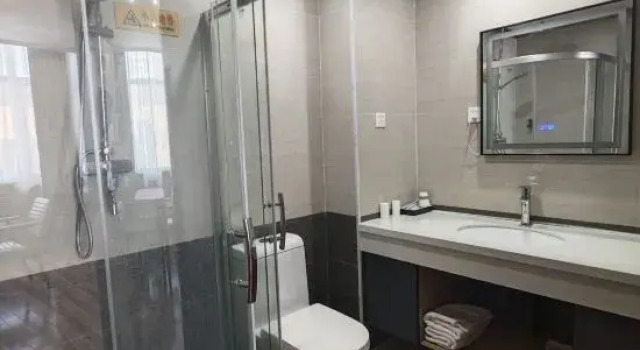 Люкс Deluxe Holiday Inn Heihe Hongyan