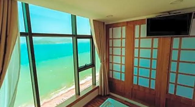 Номер Standard c 1 комнатой с видом на море Gold Ocean Apartment Nha Trang