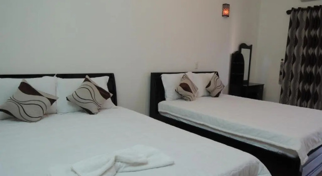 Четырёхместный номер Standard с красивым видом из окна Phuong Tay Guest House Mui Ne
