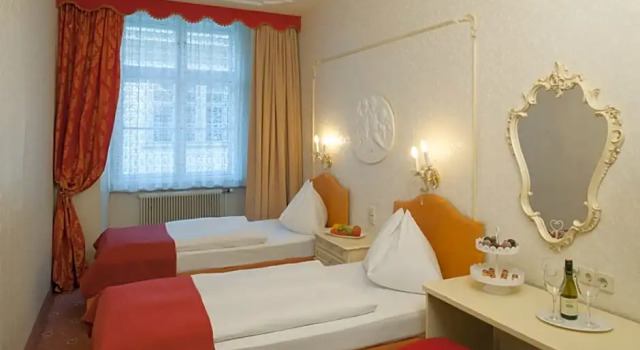 Номер Classic Pertschy Palais Hotel