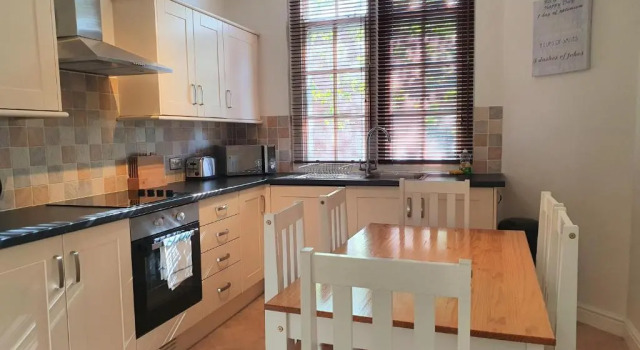 Апартаменты с 2 комнатами Central Apartments - Spacious 2 Beds