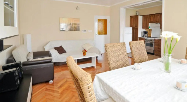 Apartment Sunny Side