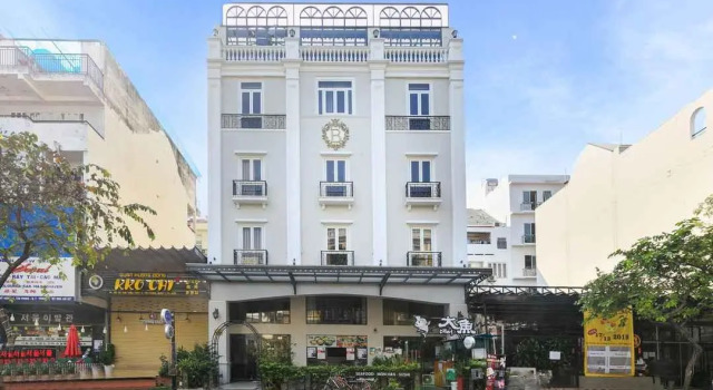 Stellar Boutique Hotel, Забронировать Бутик-отель Недорогие отели Хошимина, рядом с Crescent Mall, недорого