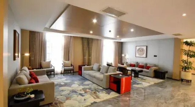 Liyang Shuixi Tianmuhu Hotel, Prenota Hotel Liyang Jiangsu