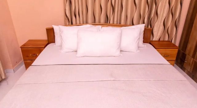 Апартаменты с балконом Executive One Bedroom Furnished Apartment in Accra