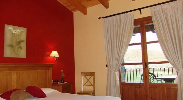 Двухместный номер Superior с балконом Hotel & SPA Peña Montañesa