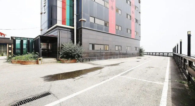 Dangjin W, Забронировать Отель Отели Хвасон с парковкой, Парковка