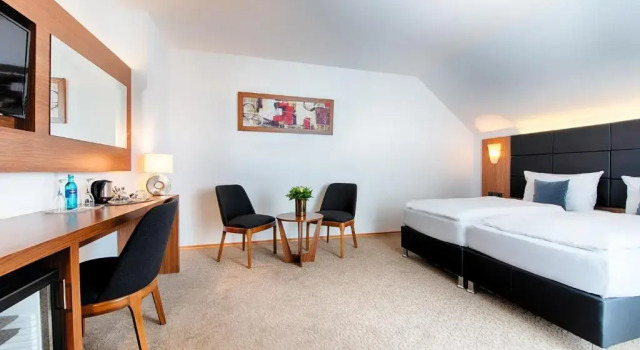 Номер Business с видом на парк ACHAT Hotel Bad Dürkheim