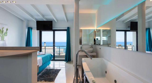 Двухместный люкс с видом на море Rethymno Hills Apartments