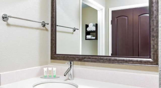 Двухместный номер Standard c 1 комнатой Staybridge Suites College Station by IHG