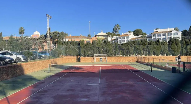 Апартаменты Dona Lola Patricia - Spacious 3 Bedroom Top Floor Apartment with Uninterrupted Sea Views - Only a Few Meters To Calahonda Beach - Costa Del Sol - Cs188