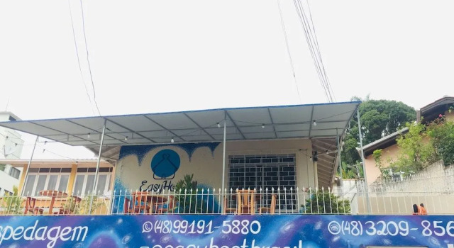 EasyHost Brasil