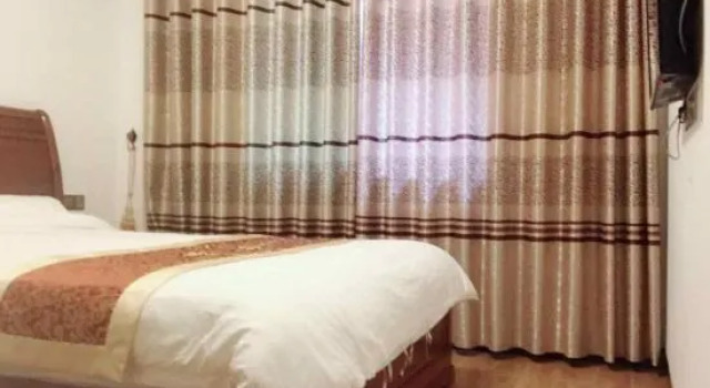 Люкс Qingyunshan Jieyou Hostel