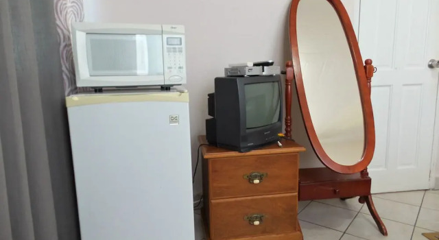 Одноместный номер Comfort с балконом Caribbean Inn & Suites