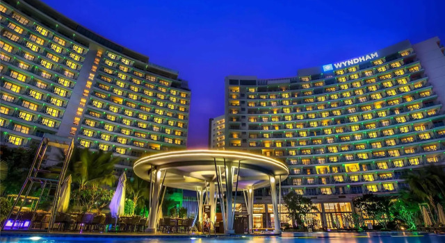 Howard Johnson Resort Sanya Bay, Rezerwuj Ośrodek wypoczynkowy Sanya Hainan