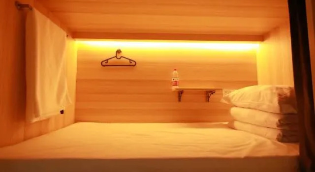 Кровать в общем номере Chengdu Desti Youth Park Hostel Chunxi Road-24H Reception& English Service& Cafe& Bar& Luggage Storage& Large Public Area