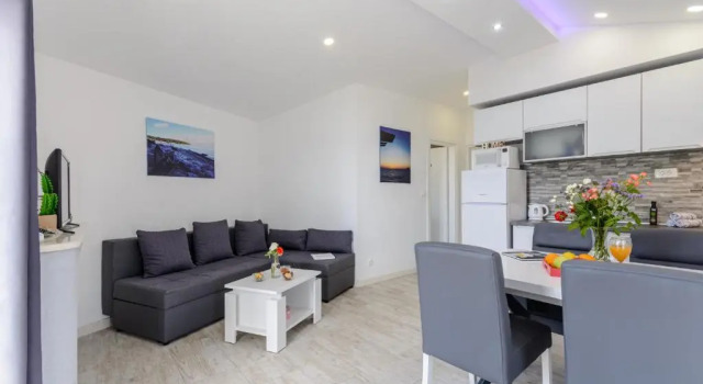 Apartment Darka 2, Rezerwuj Apartament Hotele w Split-Dalmatia County z parkingiem, Parking