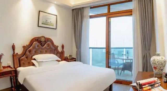 Люкс Huatian·Hai Mansion Seaview Holiday Homestay (Beihai Old Street Underwater World Branch)