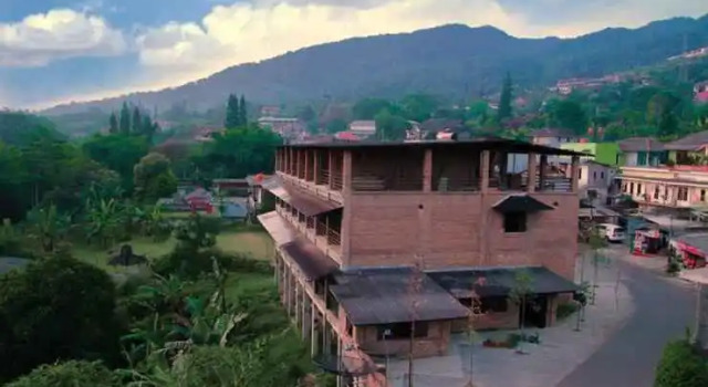 Vila NJD, Book Hotel Cisarua West Java