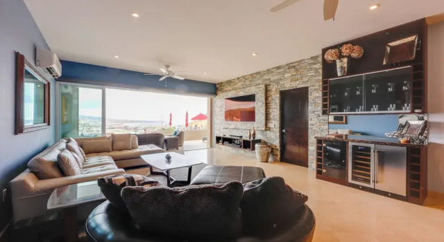 Luxe Mtn Top Retreat w/ Pool Access & Sea View, Забронировать Отель СПА-отели Южной Нижней Калифорнии, SPA-услуги