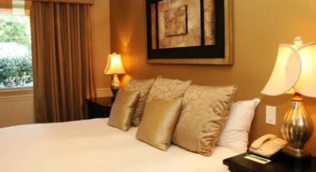 Люкс с балконом San Joaquin Hotel