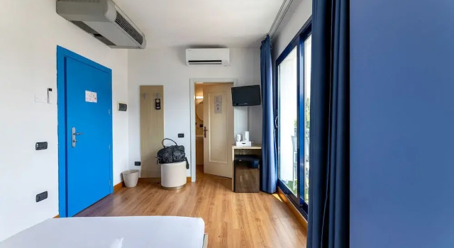 Одноместный номер Standard Hi Hotels Riva del Garda