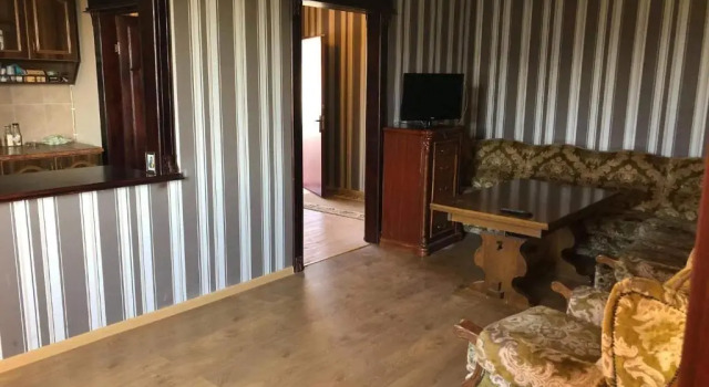 Nikea 51 Apartment, Rezerwuj Apartament Hotele w Imereti z parkingiem, Parking