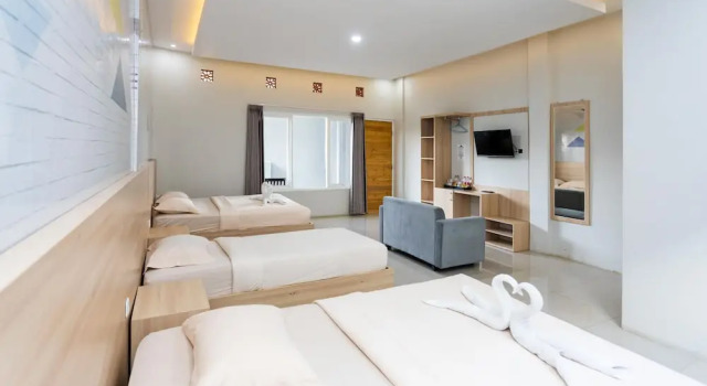 Habitación familiar Estándar 1 dormitorio con balcón Villa Panderman Indah
