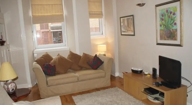 Heriothill Apartment, Забронировать Апартаменты/квартира Эдинбург Midlothian, рядом с Железнодорожный вокзал Эдинбург-Уэверли