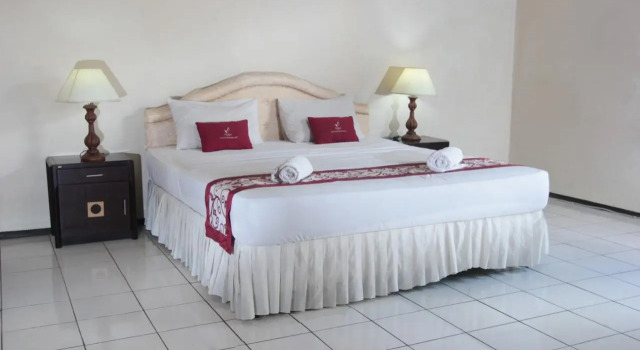 D'Emmerick Budget Hotel, Prenota Hotel Hotel 3 stelle a Salatiga, 3*