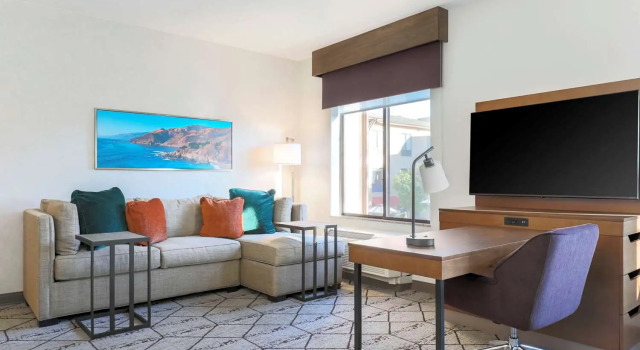 Студия Hampton Inn & Suites Windsor-Sonoma Wine Country