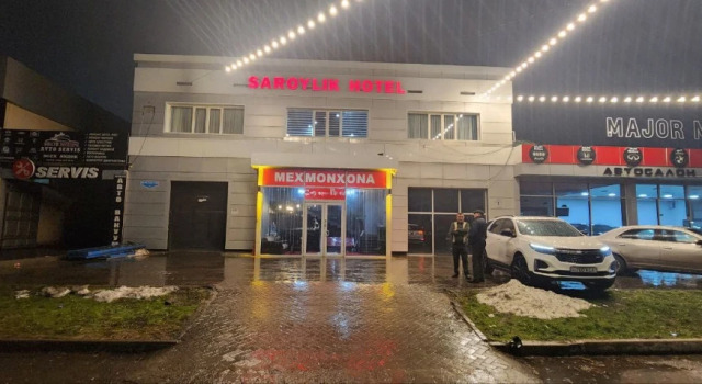 Saroylik Hotel, Prenota Hotel Hotel a Taskent con parcheggio, Parcheggio