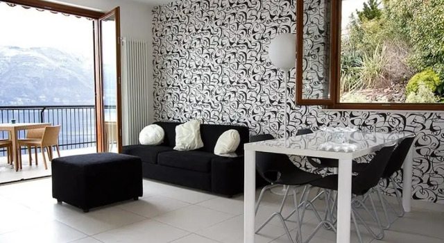 Stunning 1 bed Apartment, Lake Views, Large Terrace, Wifi, Забронировать Апартаменты/квартира Отели Provincia di Varese с парковкой, Парковка