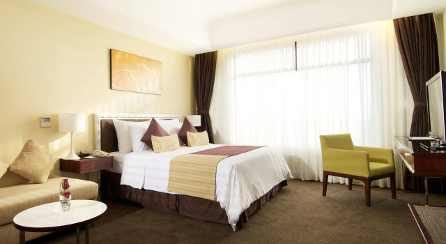 Vissai Saigon Hotel, Забронировать Отель Отели Хошимина с парковкой, рядом с Vinh Nghiem Pagoda, Парковка