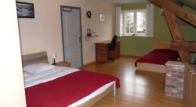 Auberge Grill Le Freyr, Book Hostel / Vandrerhjem Hostels i Ardennes Belge, Hostel / Vandrerhjem