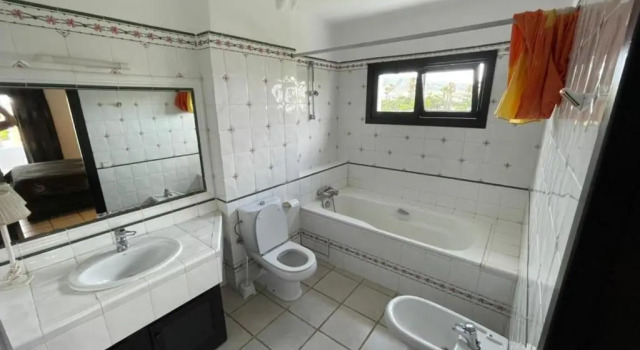 Marinaa smir, Rezerwuj Apartament Hotele w Tanger-Tetouan z parkingiem, Parking