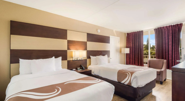 Четырёхместный номер Standard Quality Inn Bradenton - Sarasota North