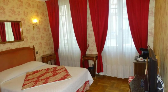 Двухместный номер Standard Hotel Dandy Rouen centre