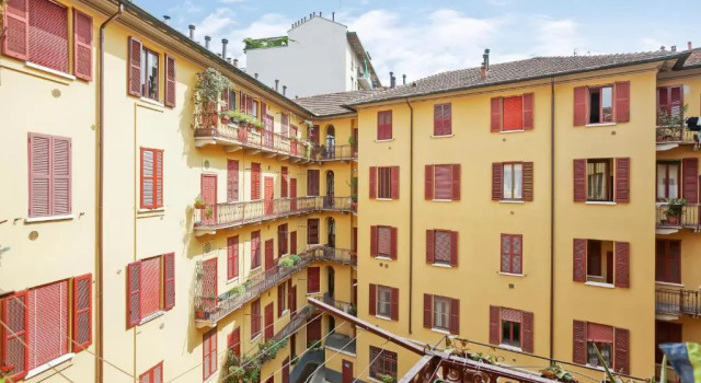 Cenisio brilliant flat, Book Hotel Sempione Milan